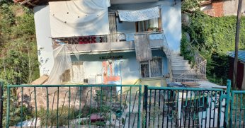 Karısını vurdu, yanına gitmek için polise dil döktü