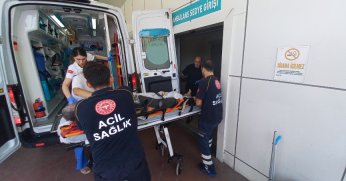 Ağaçtan düştü, kalbine dal parçası saplandı