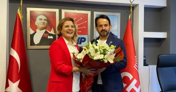 KONGREDE DEVİRMEK İÇİN YAPMADIĞI KALMAMIŞTI, ZİYARETİNE GELDİ!