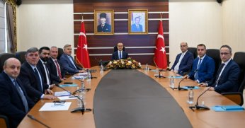 Vali Yavuz, SEDAŞ Yöneticileriyle Bir Araya Gelerek, İstişarelerde Bulundu