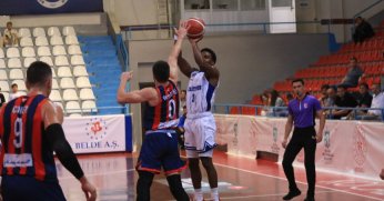 TBL: Kocaeli BŞB Kağıtspor: 74 - Gölbaşı Belediyesi TED Ankara Kolejliler: 84