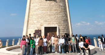 Darıcalı gençler Demokrasi Adası'nı gezdi