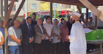 Kocası tarafından katledilen kadın son yolculuğuna uğurlandı