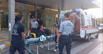 Hızlı trenden inerken hastanelik oldu