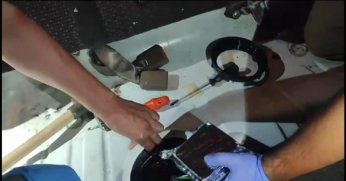 Paket paket eroini yakıt deposuna saklamışlar