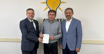 DEVA'LI İSİM AK PARTİ'YE GEÇTİ!