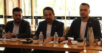 “CHP KENDİSİNİ TEMSİL EDECEK ADAYI GÖRMEK İSTİYOR”