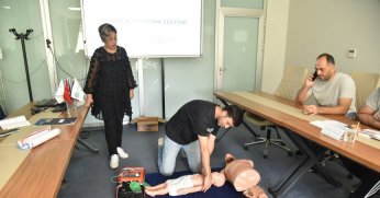 Arama kurtarma ekiplerine ilk yardım eğitimi