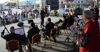Büyükşehir TDM Korosu Konya Festivali’nde göz doldurdu