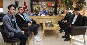 Başkan Aygün Öğrencilerin Daima Yanında