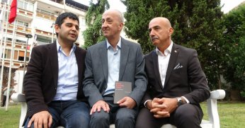 Görme engelli birey kitap yazdı, yaşadığı zorlukları anlattı