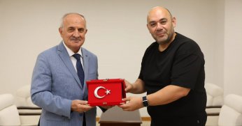 Başkan Aygün İstişarelerini Sürdürüyor