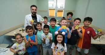 Büyükşehir’in Bilgievleri’nde öğrenciler çok mutlu