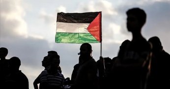 Ümmetin gençlerine savaşa katılma çağrısı yaptı