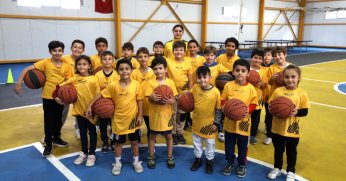 Genc-i Âlâlılar Kış Spor Okulları’na Dolu Dizgin Başladı    