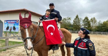 Ata binmenin heyecanını yaşadılar