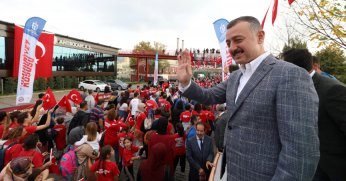 Kocaeli “Türkiye Yüzyılına Koşuyor”