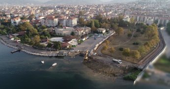 GÖLCÜK BELEDİYESİ SOSYAL YAŞAM ALANINA DÖNÜŞTÜRECEĞİ ASKERİ ALANI DEVRALDI 