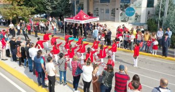 Cumhuriyetin 100. Yılı Başiskele’de Büyük Bir Coşkuyla Kutlandı