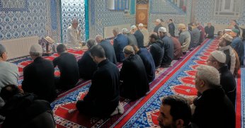 Dumlupınar Camii’nde Sabah Namazı Buluşması
