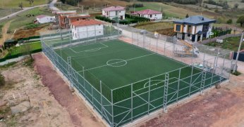 Büyükşehir’den köylere futbol sahası