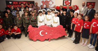 Fatih İlkokulu’nda Cumhuriyet Coşkusu