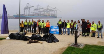 Sahil bandından 150 kilo atık toplandı