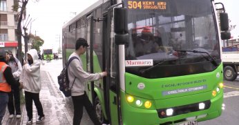 Bu otobüsler sadece öğrenciler için