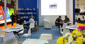 Dünyaya akü ihraç eden firma, yenilikçi ürünlerini Dubai'de tanıttı