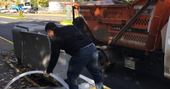 Başiskele’de Çöp Taksilerle Süratli Temizlik