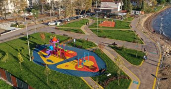 Büyükşehir’in Yarımca sahil parkı çok güzel oldu