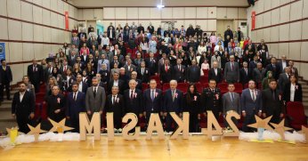 Derince’de Öğretmenler Günü Coşkusu