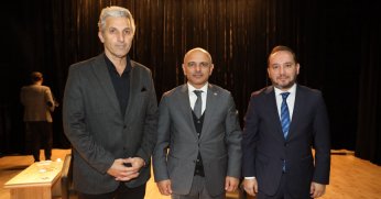 Nedim Şener, “Ortadoğu’da haritalar değişmeden saldırılar durmayacak”