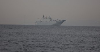 TCG Anadolu körfeze demir attı   