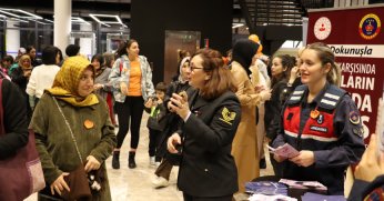 Kadınlara hakları anlatıldı