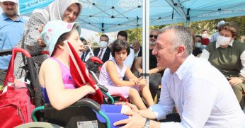 “Asıl engellilik menfaatler dünyasına mahkum olmaktır”