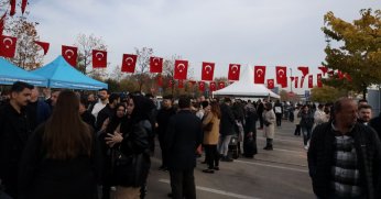 Mavi vatandaki gururumuza yoğun ilgi sürüyor