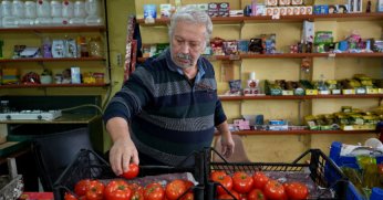 Esnaflık ona dürüstlüğü ve yardımlaşmayı öğretti