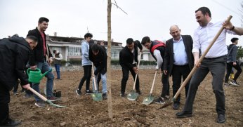 Başiskele’de Doğal İşler ile Çevre Korunuyor