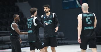 Çayırova Belediyesi'nin rakibi Bornova Belediye KSK