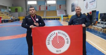 Güreşçi Berat Mut Türkiye şampiyonasına katılacak