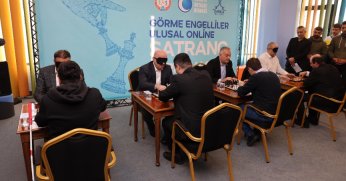 Darıca'da görme engelliler satranç turnuvası başladı
