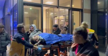 İstinat duvarından 10 metre aşağıya düşen çocuğu itfaiye kurtardı