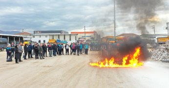 Başiskele Belediyesi Personeline Yangın Tatbikatı  