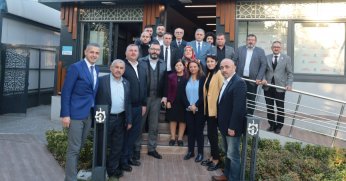 Kocaelili muhtarlardan okul kampanyasına destek