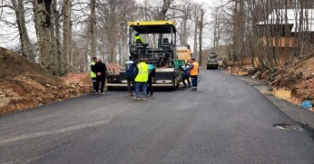 Teleferiğin son durağına otopark ve yol