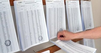 Seçmen listeleri askıya çıktı