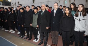 Başkan Söğüt İstiklal Marşı Törenine katıldı