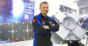 Türkiye'nin ilk insanlı uzay yolculuğuna saatler kaldı