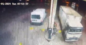 El frenini çekmeyi unutunca olanlar oldu